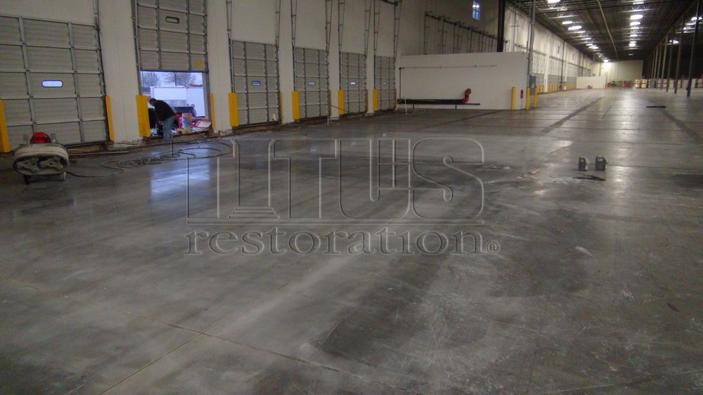 Concrete polishing is a easy method to solve many industrial concrete floor problems. 